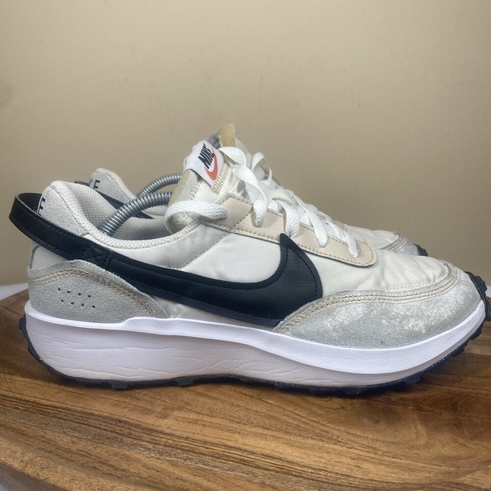 Nike‎ Waffle Debut Sanddrift Womens White and Black Size 10 Running shoes